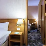 Hotel By Ihg 5*