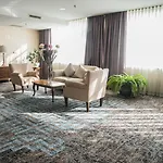 By Ihg 5* سكوبجي