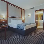 By Ihg فندق 5*