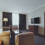 By Ihg فندق سكوبجي