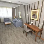 By Ihg سكوبجي