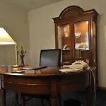 By Ihg 5* سكوبجي