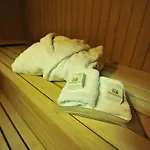 فندق By Ihg سكوبجي