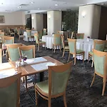 By Ihg 5* سكوبجي