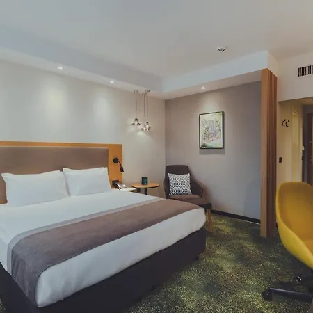 By Ihg 5* Skopje