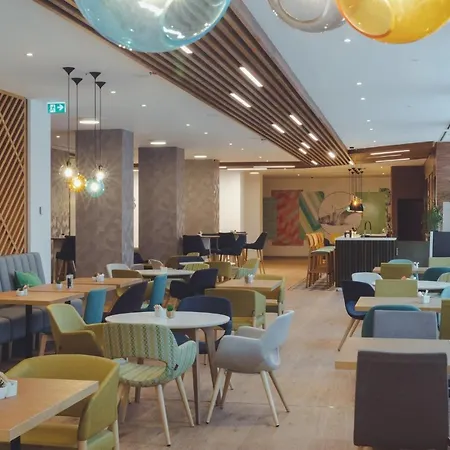 Ξενοδοχείο By Ihg Σκόπια