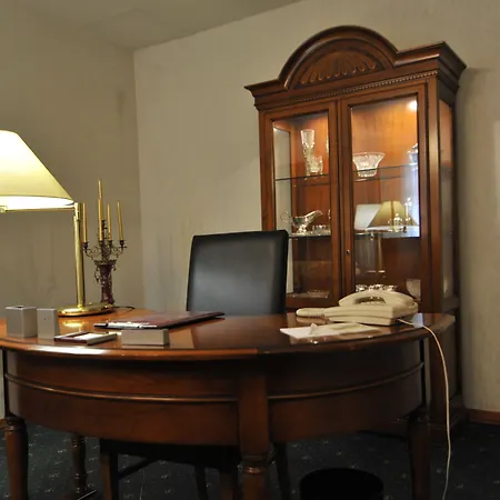 By Ihg 5* Skopje